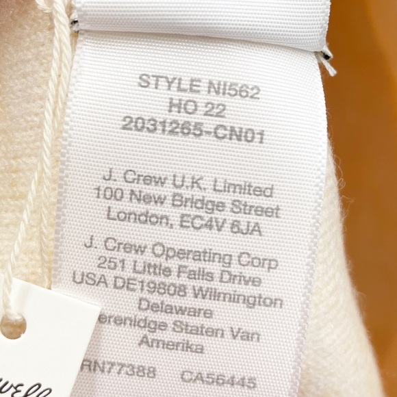 NEW Madewell Retro Pom-Pom Beanie Winter Hat in Cloud Lining NI562 One Size - Picture 7 of 7